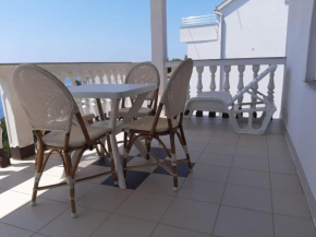 Sea view Holiday Home in Okrug Gornji near Trogir